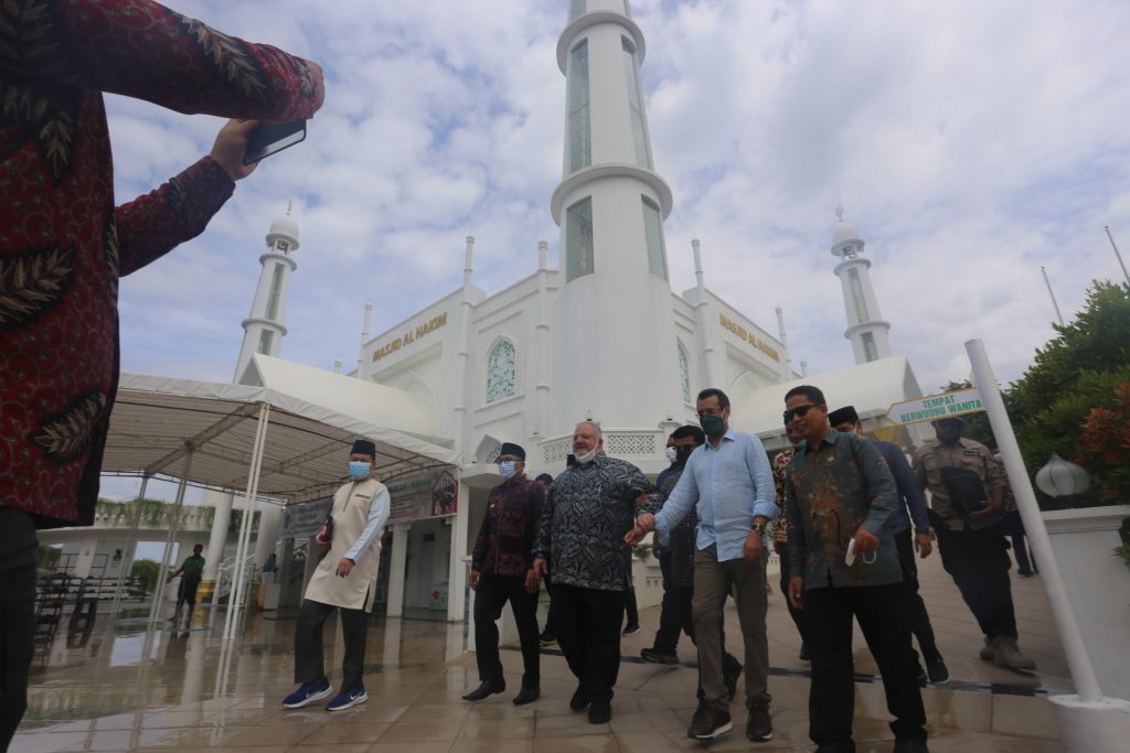 Masjid Al Hakim Padang