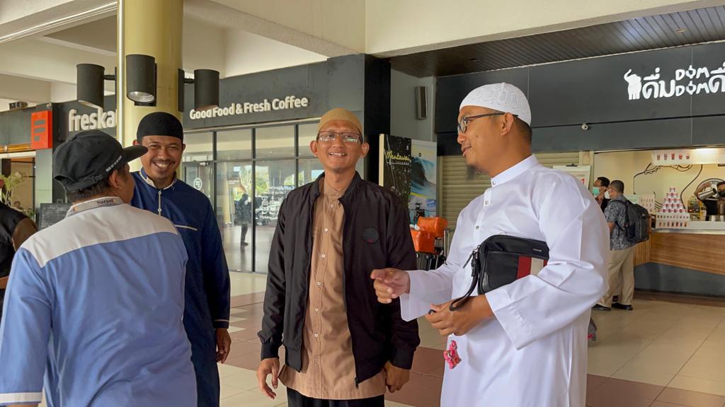 Ustadz Abu Yahya Badrusalam