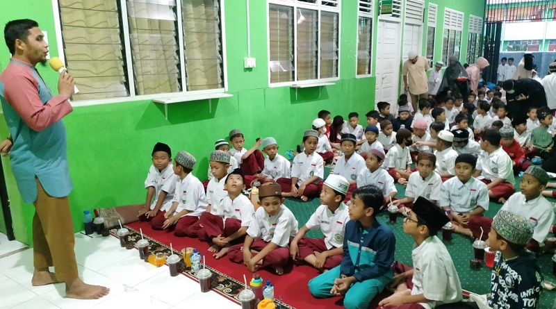 SDIT Dar el-Iman Puasa