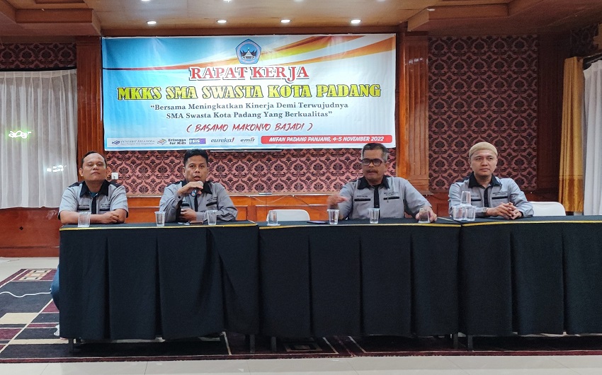 MKKS SMA Swasta Padang