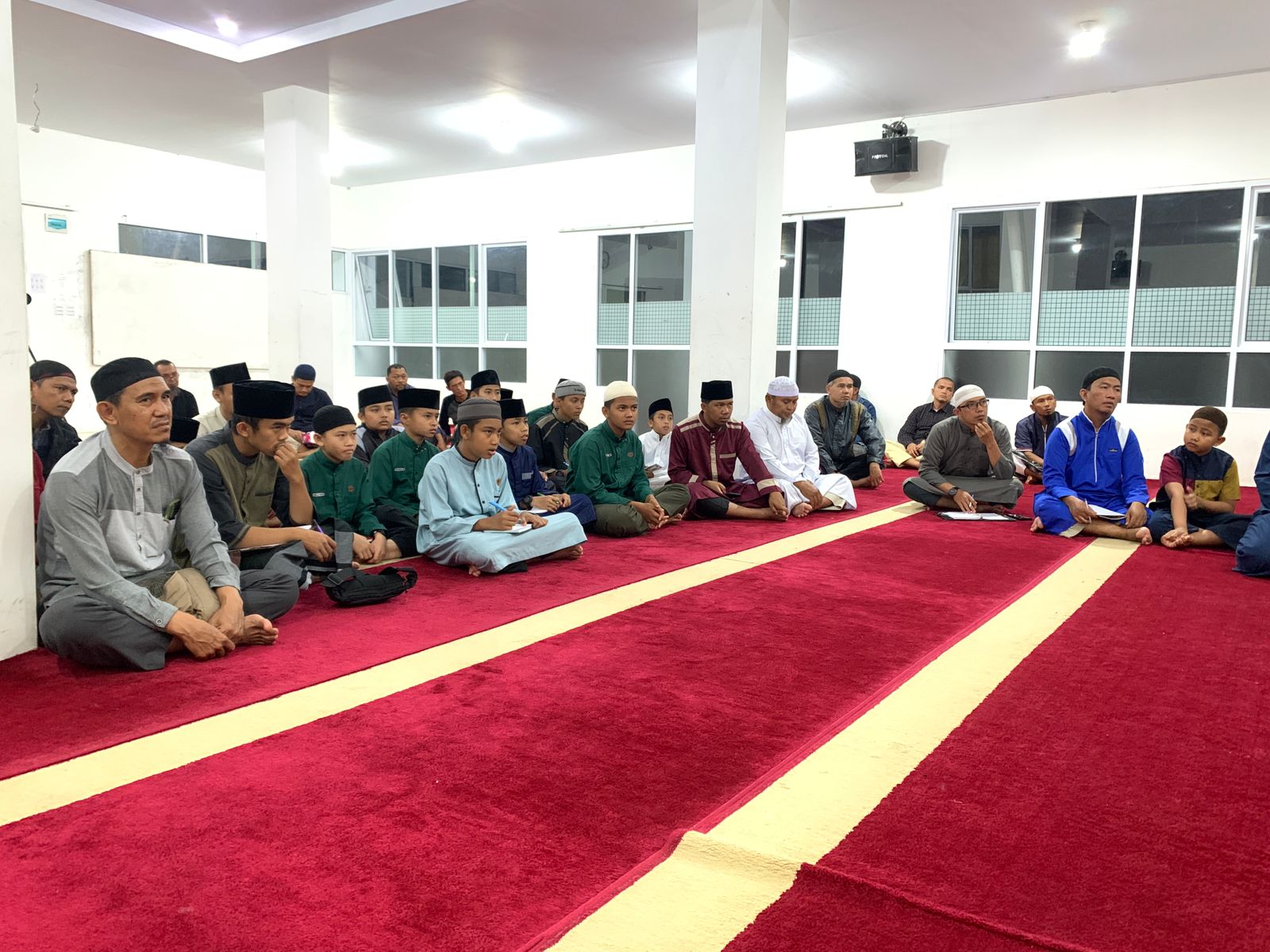 Ponpes Putri Fatimah Kamang Dikunjungi Syaikh Mubarok Al Haritsy dari Madinah