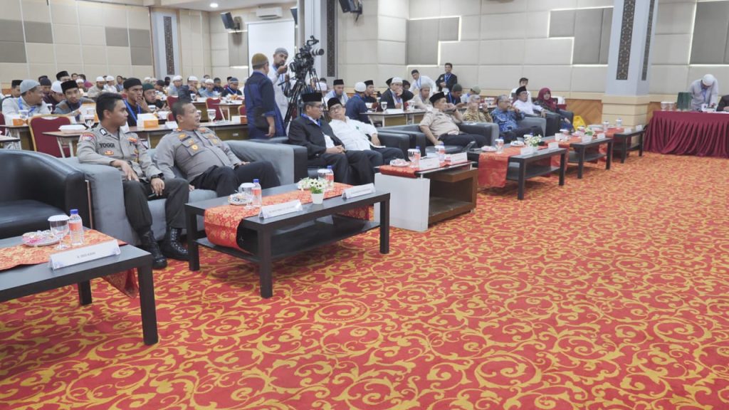 Dauroh Ilmiah di Padang