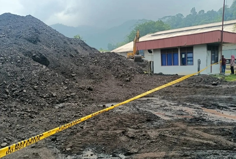 Stockpile Batu Bara,
