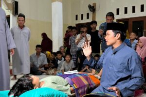 Ngaji bareng penyelenggaraan jenazah di Serabut Selatan Mentawai