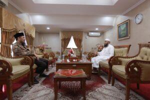 Syeikh Dr. Fahad Bin Sulaiman Al-Fuhaid Tiba di Padang, Disambut Hangat Dar El-Iman
