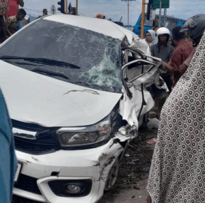 KAI Divre II Sumbar Berduka dan Tegaskan Keselamatan Usai Kecelakaan Tragis KA Minangkabau Ekspres dengan Honda Brio di Jati